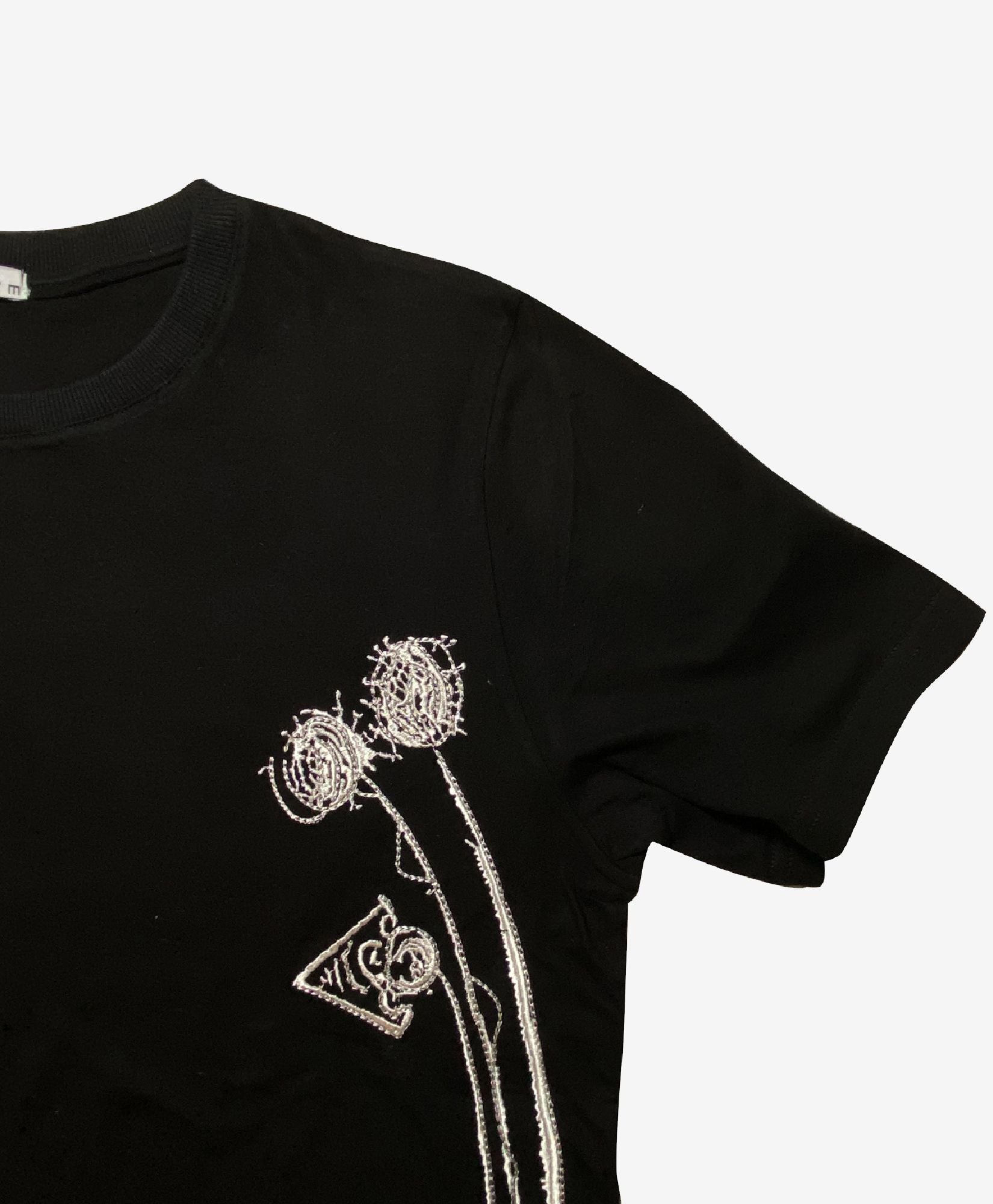 Embroidered Cotton Black T-shirt / Stitched Art on T-shirt
